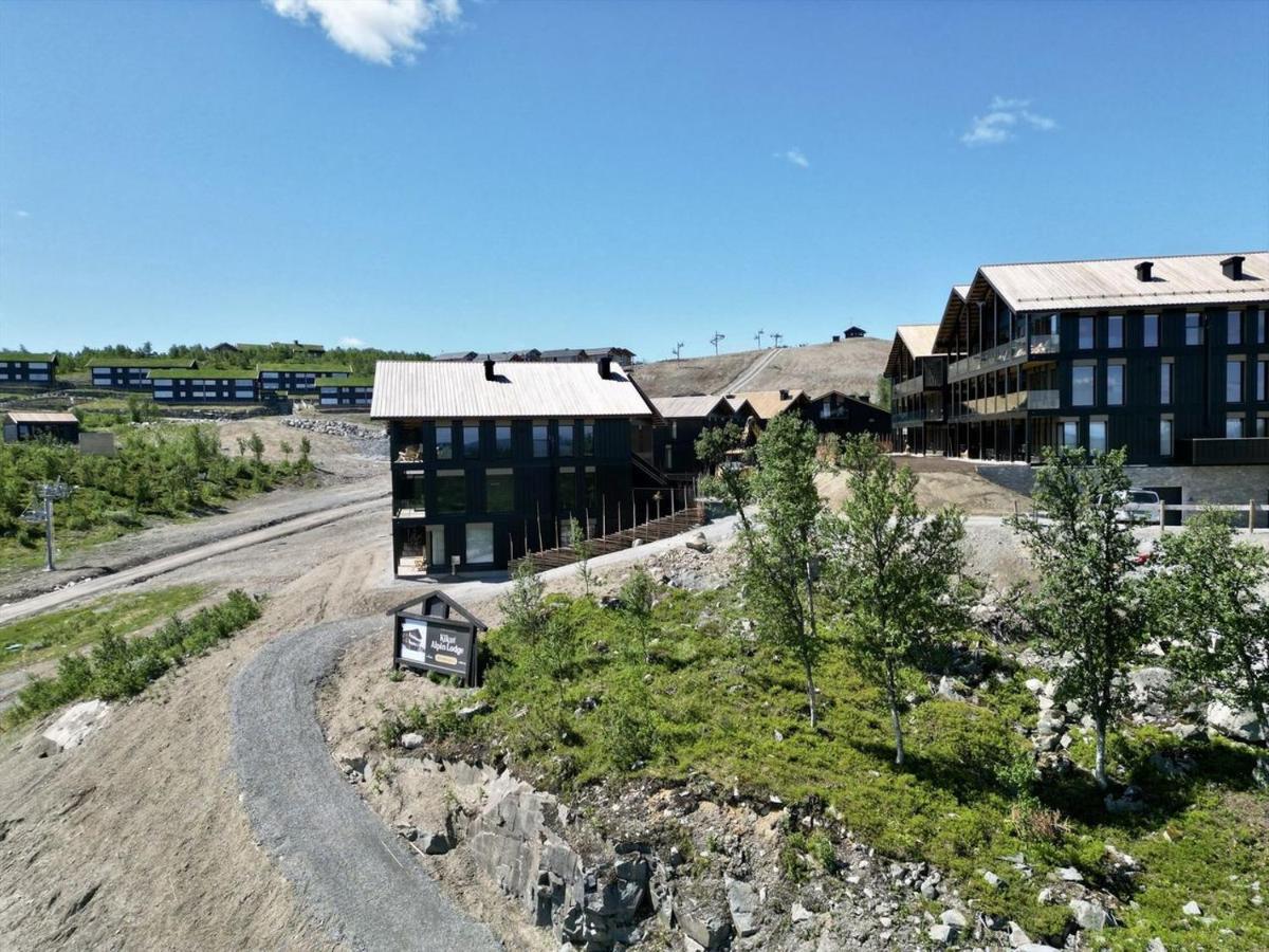 Kikut Alpin Lodge Ski In - Ski Out ヤイロ エクステリア 写真