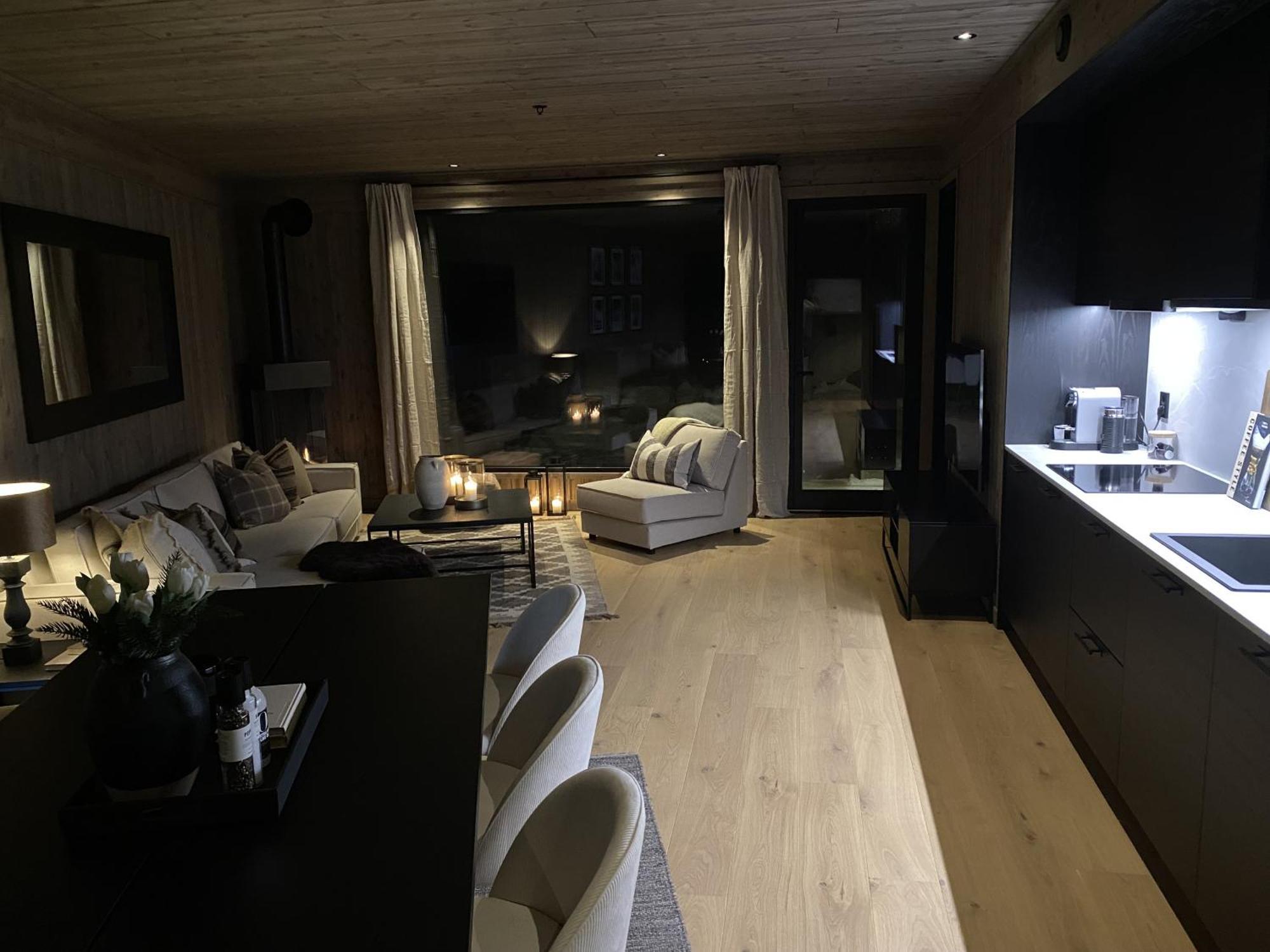 Kikut Alpin Lodge Ski In - Ski Out ヤイロ エクステリア 写真
